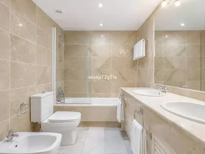Townhouse in El Paraiso