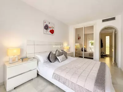 Townhouse in El Paraiso