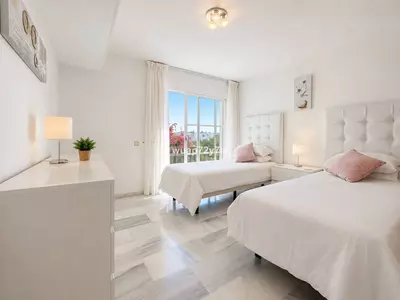 Townhouse in El Paraiso