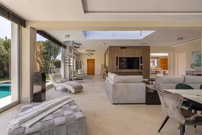 Detached Villa in Marbella