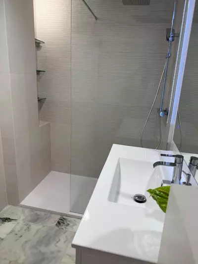 Middle Floor Apartment in Selwo