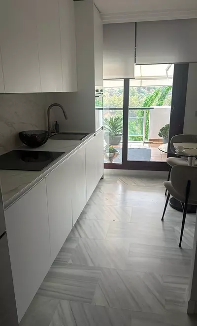 Middle Floor Apartment in Selwo