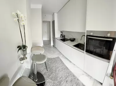 Middle Floor Apartment in Selwo