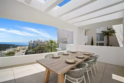 Middle Floor Apartment in Marbella