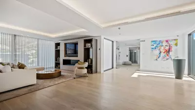 Middle Floor Apartment in Marbella