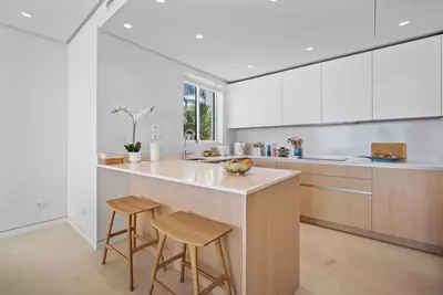 Middle Floor Apartment in Marbella