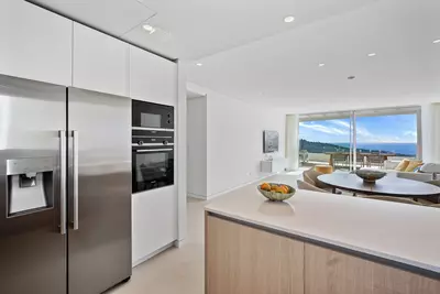 Middle Floor Apartment in Marbella