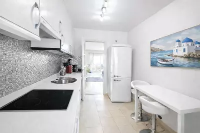 Middle Floor Apartment in Selwo