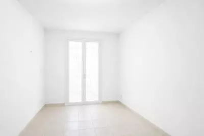 Middle Floor Apartment in Selwo