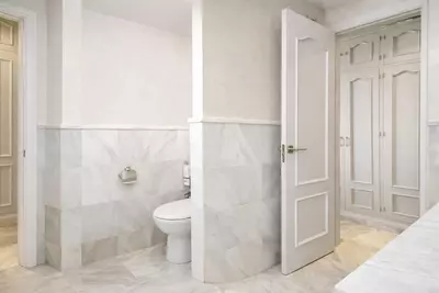 Middle Floor Apartment in Selwo