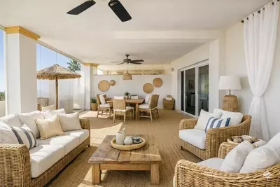 Middle Floor Apartment in Selwo
