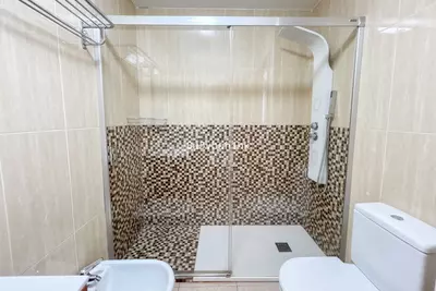 Middle Floor Apartment in Manilva