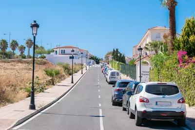 Middle Floor Apartment in Manilva