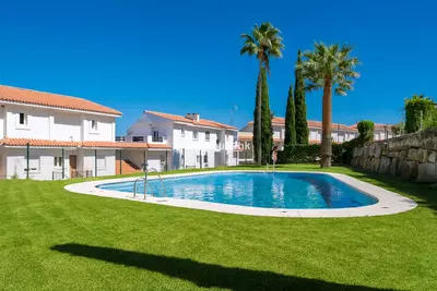 Middle Floor Apartment in Manilva
