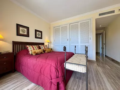 Middle Floor Apartment in Elviria