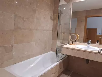 Middle Floor Apartment in Estepona