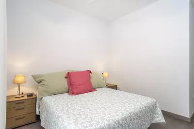 Middle Floor Apartment in Estepona
