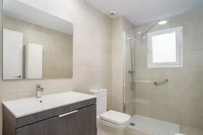 Middle Floor Apartment in Estepona