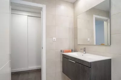 Middle Floor Apartment in Estepona