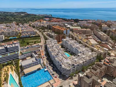 Middle Floor Apartment in Estepona