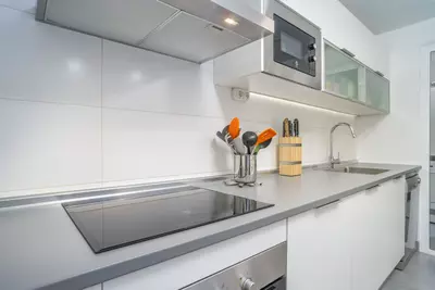 Middle Floor Apartment in Estepona