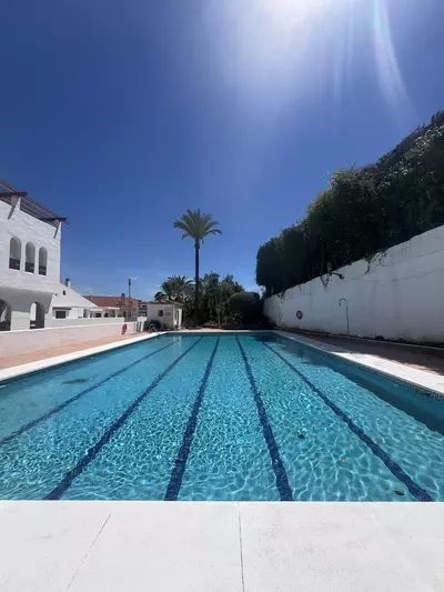 Ground Floor Apartment in Nueva Andalucía