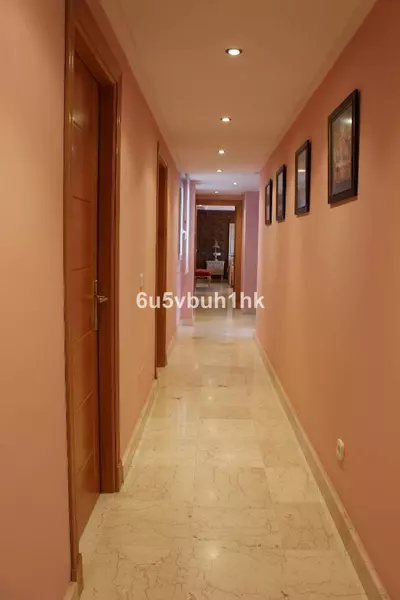 Middle Floor Apartment in Manilva