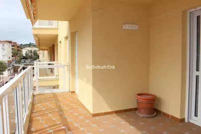 Middle Floor Apartment in Manilva