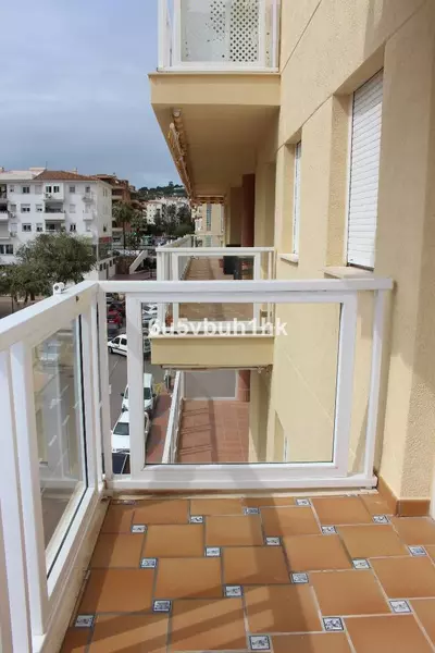 Middle Floor Apartment in Manilva