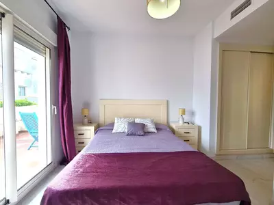 Middle Floor Apartment in Estepona