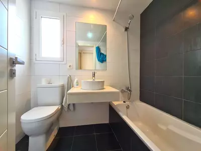 Middle Floor Apartment in Estepona