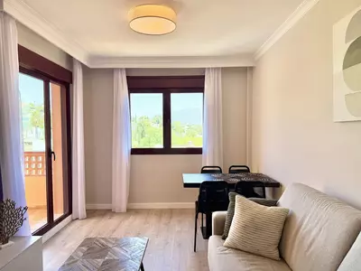 Top Floor Apartment in Benahavís