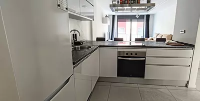 Middle Floor Apartment in Cancelada