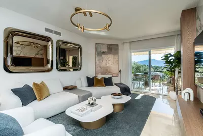 Middle Floor Apartment in Bel Air