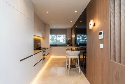 Middle Floor Apartment in Bel Air