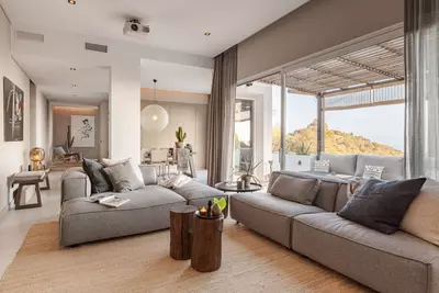 Middle Floor Apartment in Elviria
