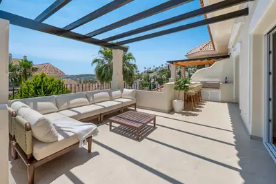 Penthouse Duplex in Nueva Andalucía