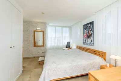 Middle Floor Apartment in Benahavís