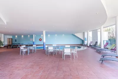 Middle Floor Apartment in Benahavís