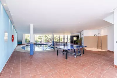 Middle Floor Apartment in Benahavís