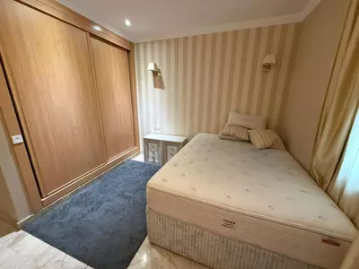Middle Floor Apartment in Estepona