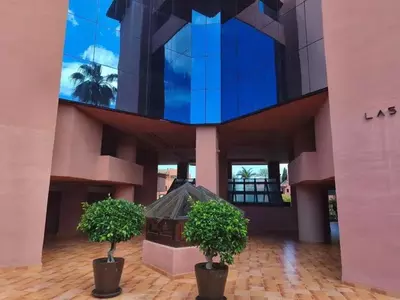 Middle Floor Apartment in Estepona