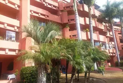 Middle Floor Apartment in Estepona