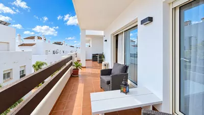 Middle Floor Apartment in Estepona