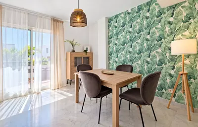 Middle Floor Apartment in Estepona