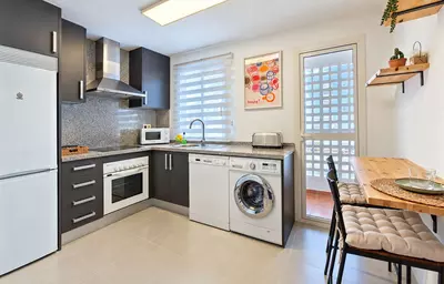 Middle Floor Apartment in Estepona