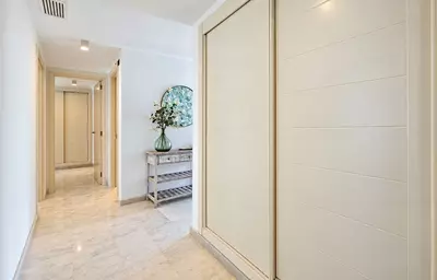 Middle Floor Apartment in Estepona