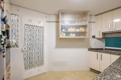 Middle Floor Apartment in Marbella