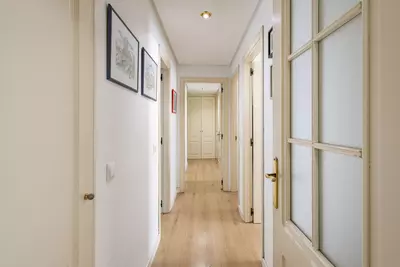 Middle Floor Apartment in Marbella