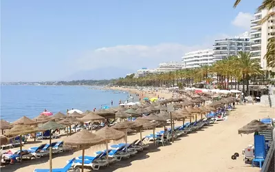 Middle Floor Apartment in Marbella